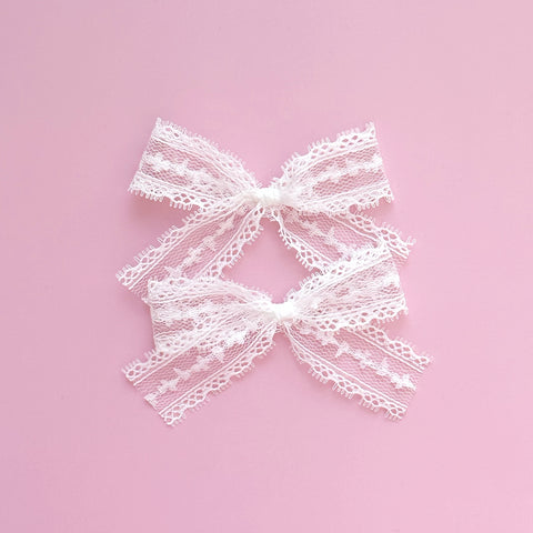 White Lace Pigtail Bow Set
