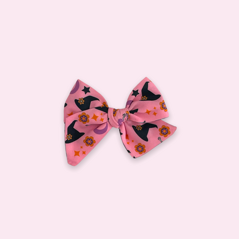 Pink Witch Hat Floral Pinwheel Bow