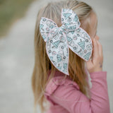 Farmhouse Christmas Truck Fable Bow